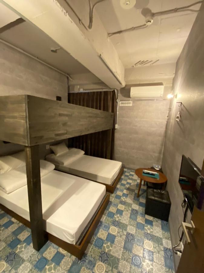 E-Hostel Shinsaibashi Osaka Exterior foto